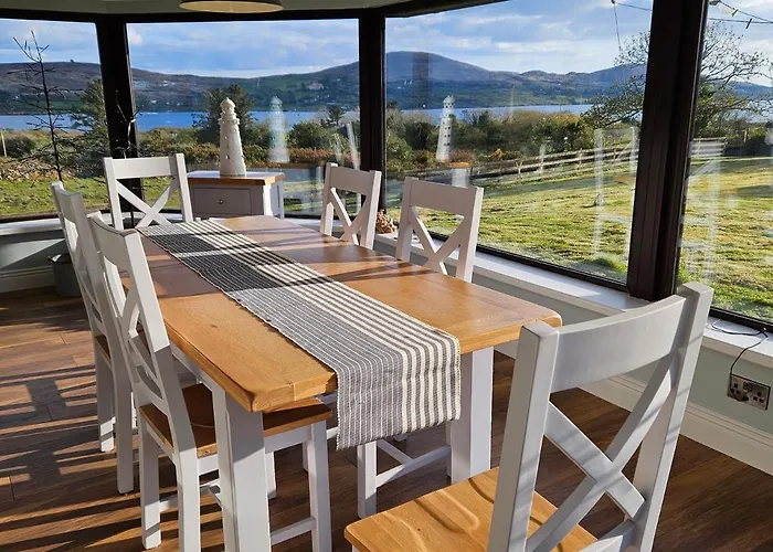 Casey House * Каслтаунбер