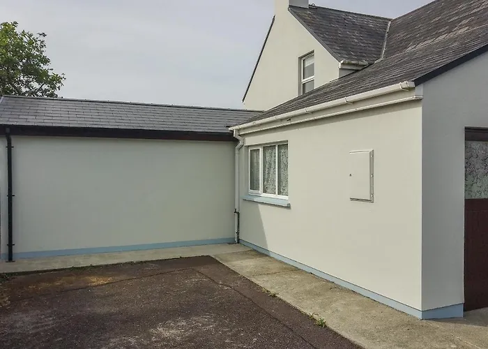 Casey House * Каслтаунбер